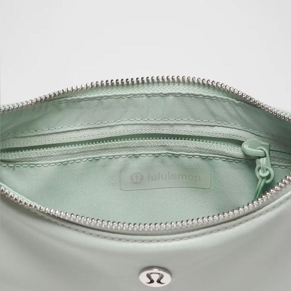 NWT- Lululemon City Essentials Small Shoulder Bag 3L - Pelican - Picture 9 of 9